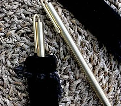 양주판촉물 2024년 인기 아이템 TOP 10 4 비욘드 펜 시그니처 골드 고급볼펜 쇼핑백 포함