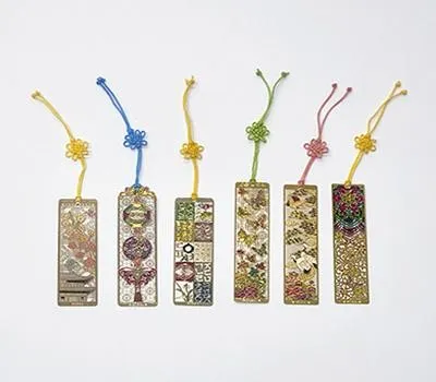 임실판촉물 디자인 샘플 무료로 받는 방법 5 금장자개 책갈피 패턴