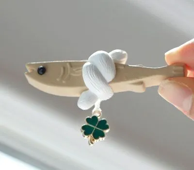 자동차용품 기념품 맞춤 제작으로 기업 브랜딩 완성하기 5 액막이북어 차량용 석고방향제